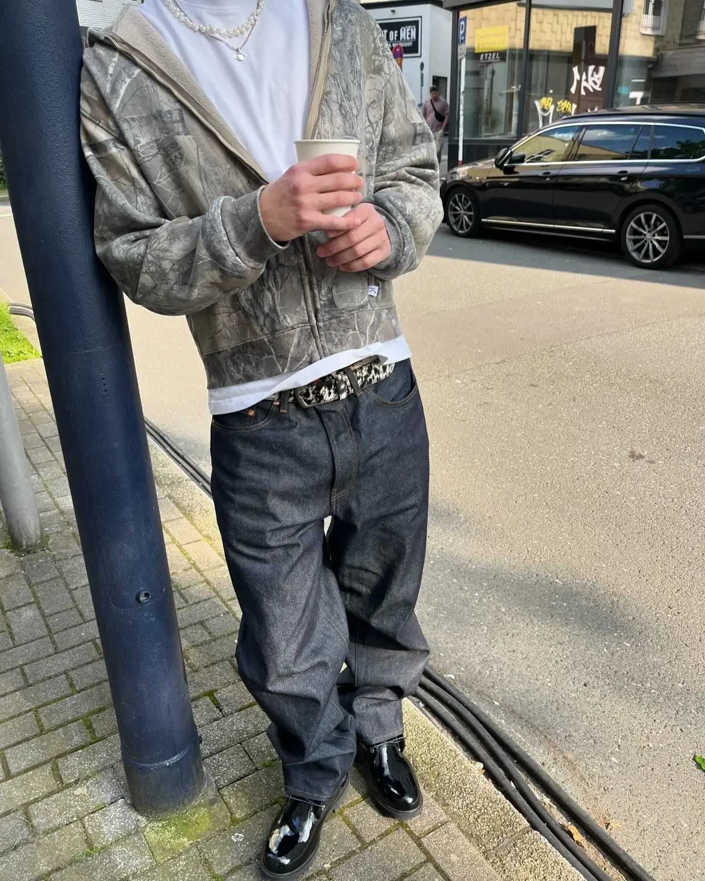 “Real tree” zip up